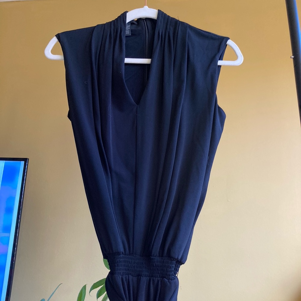 International Concepts Zippered Jumper!